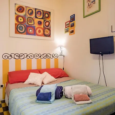 Indipendenza 30 Lägenhet